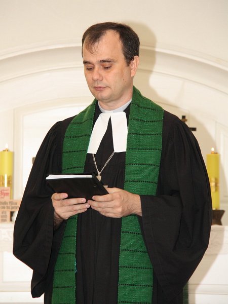 mensch 29 (6).jpg - Oleg, Pastor der evangelischen Kirchengemeinde in Alt-Sarepta